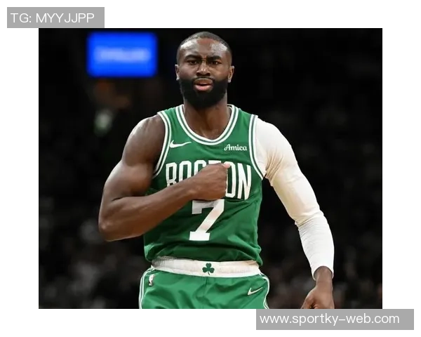 绿军背靠背挑战鹈鹕杰伦布朗状态回暖有望出战 绿军背靠背挑战鹈鹕杰伦布朗状态回暖有望出战