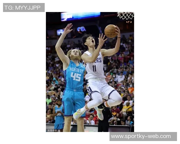 曾凡博首秀闪耀NBA中国赛太阳队对决篮网精彩回顾